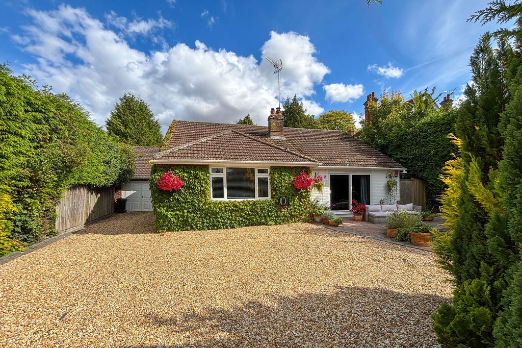 Property photo 1 of 26