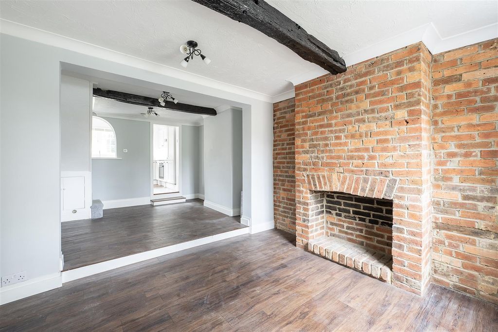 Property photo 3 of 14 New-England-Street-13.Jpg