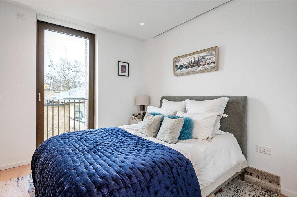 Property photo 3 of 22 Picture No. 77