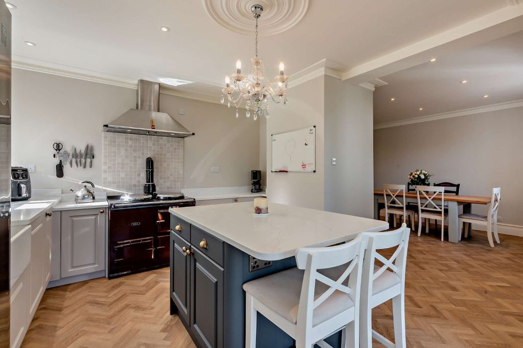 Property photo 3 of 13 Kitchen