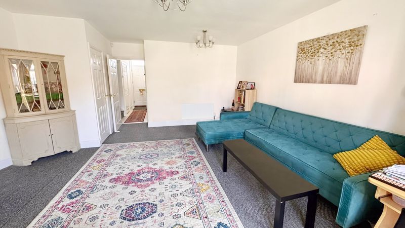 Property photo 3 of 13 Photo 14