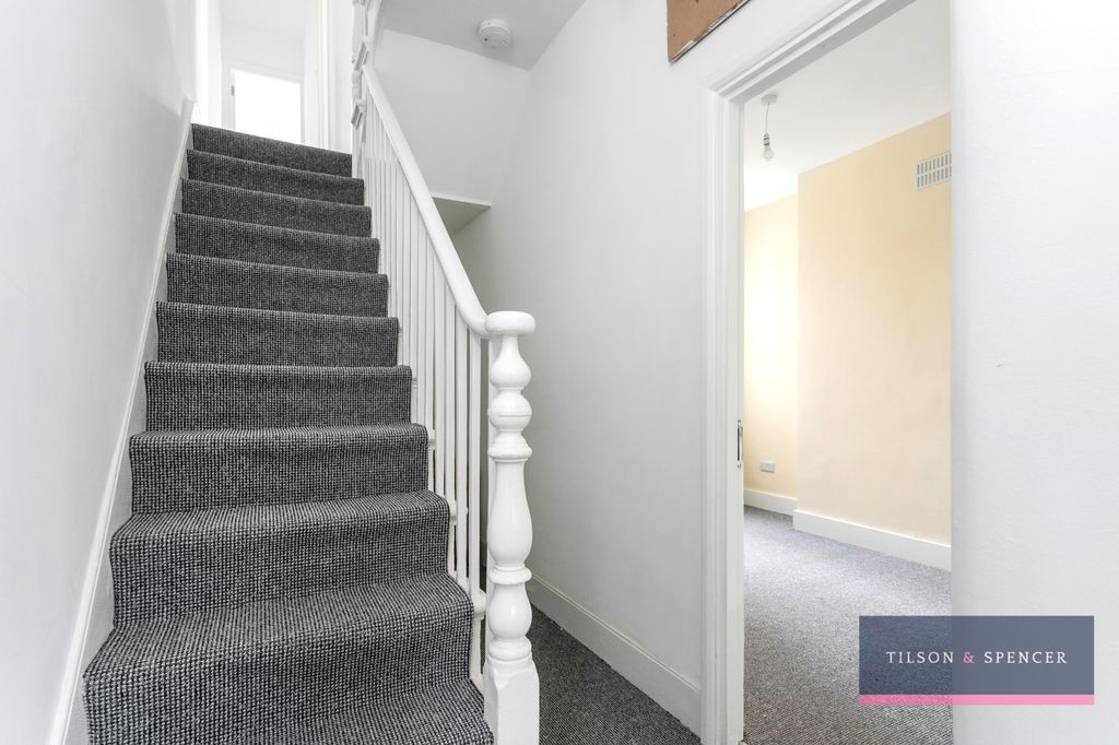 Property photo 2 of 15 2
