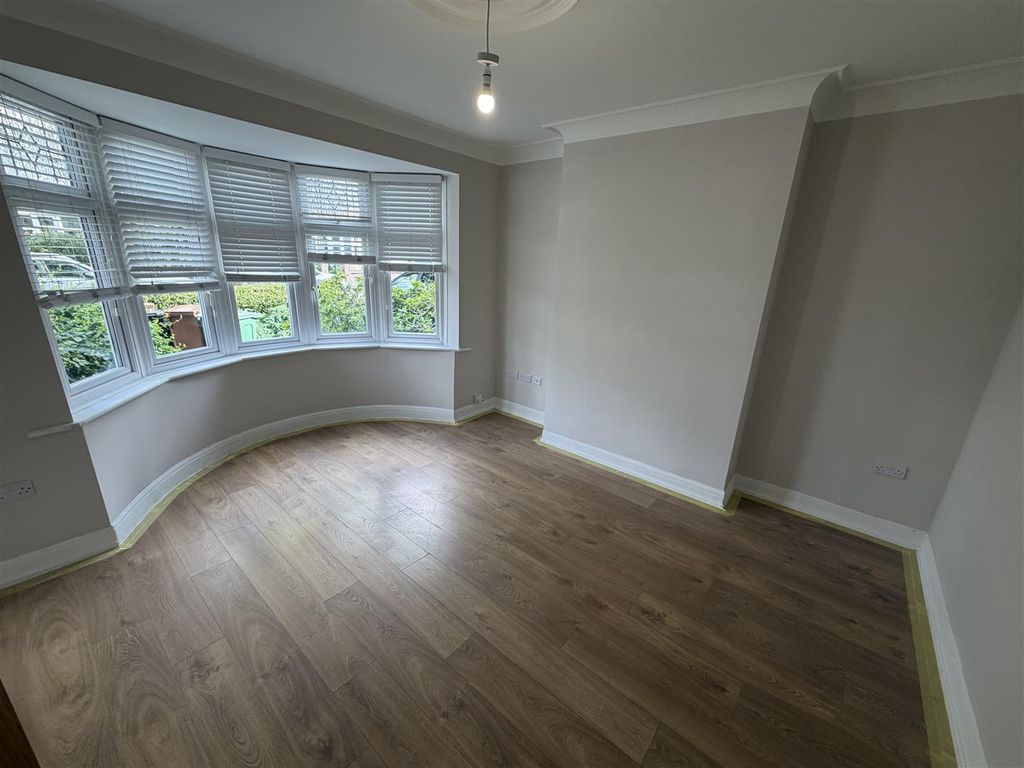 Property photo 2 of 7 Tempimagei4V75i.Jpg