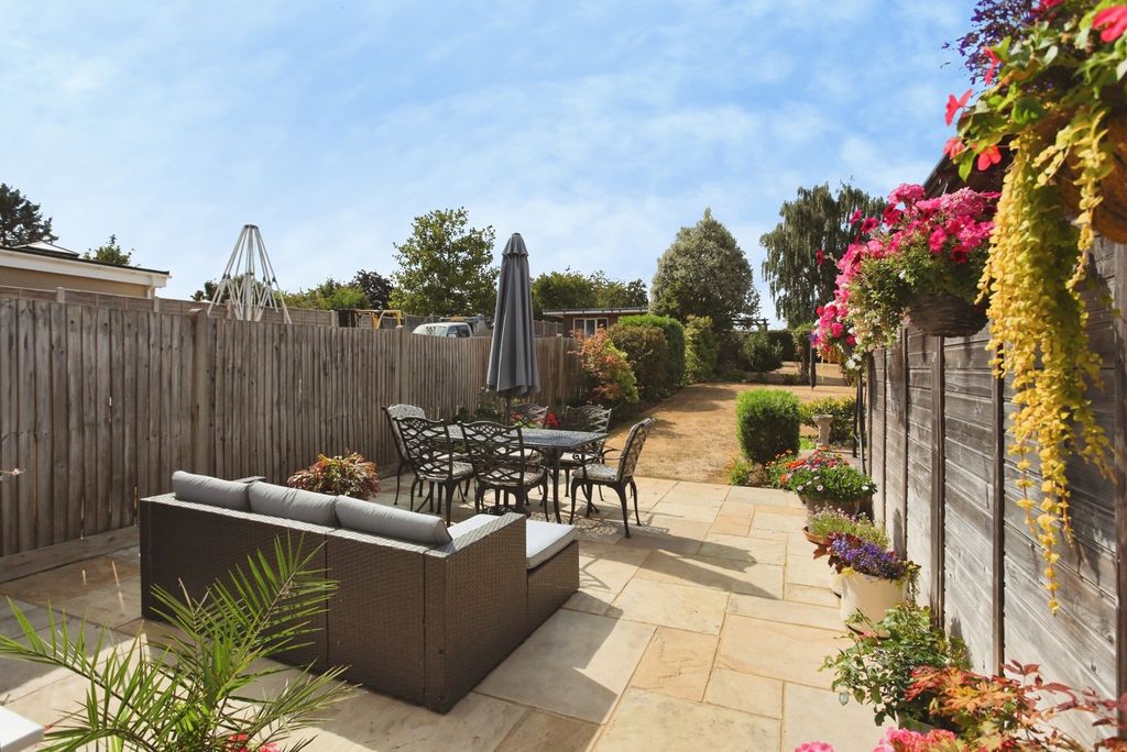 Property photo 1 of 22 Pbox-Img.Jpg