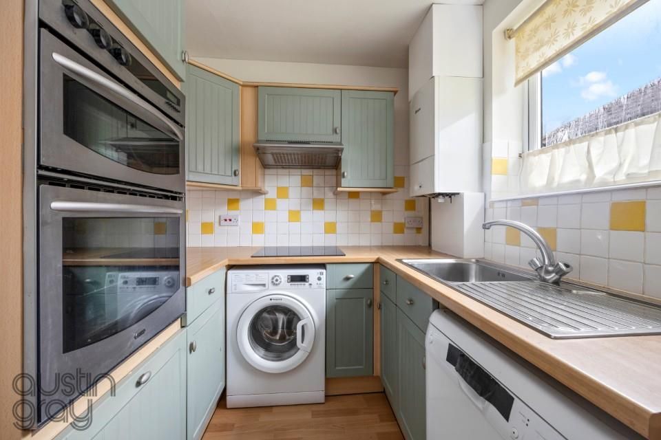 Property photo 3 of 19 Mackie Avenue, 264-017 (Custom).Jpg