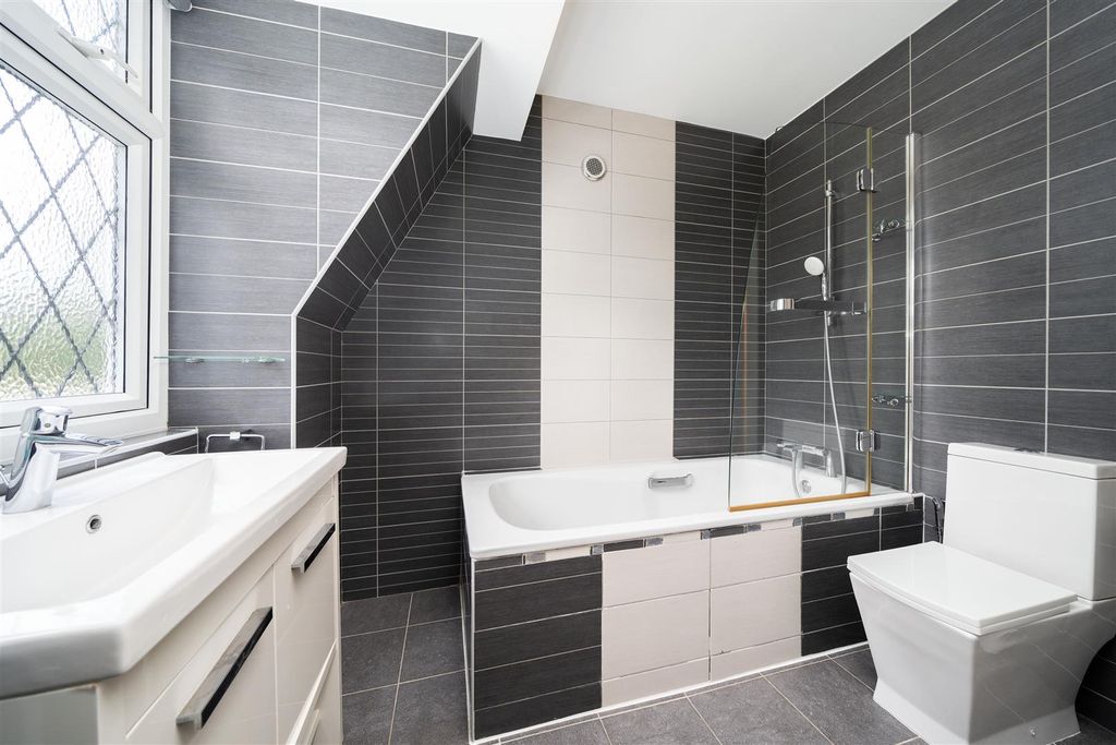 Additional image 16 of 4 bed detached house for saleCanons Drive, Edgware HA8