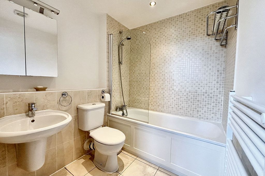 Additional image 14 of 2 bed flat for saleQuay Hill, Penryn TR10