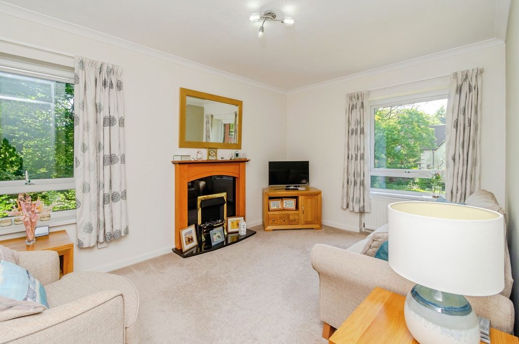 Property photo 3 of 17 Photo