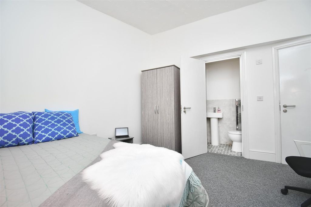 Property photo 3 of 6 1 (24).Jpg