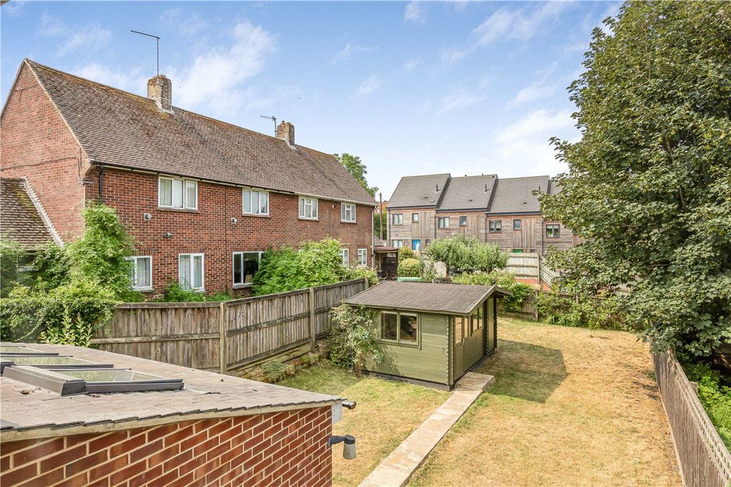 Property photo 2 of 32 Picture No. 06