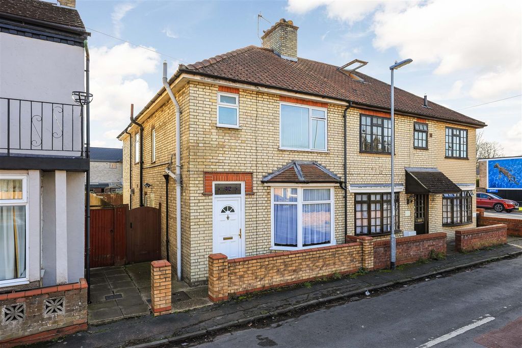 Property photo 1 of 19 Img (1).Jpg