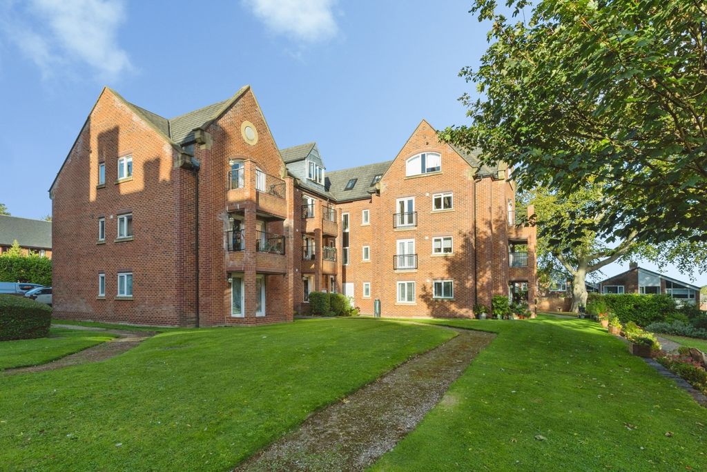 Property photo 1 of 17 Pbox-Img.Jpg