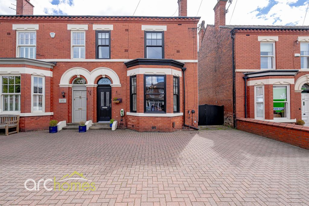 Property photo 1 of 37 Bolton-40.Jpg