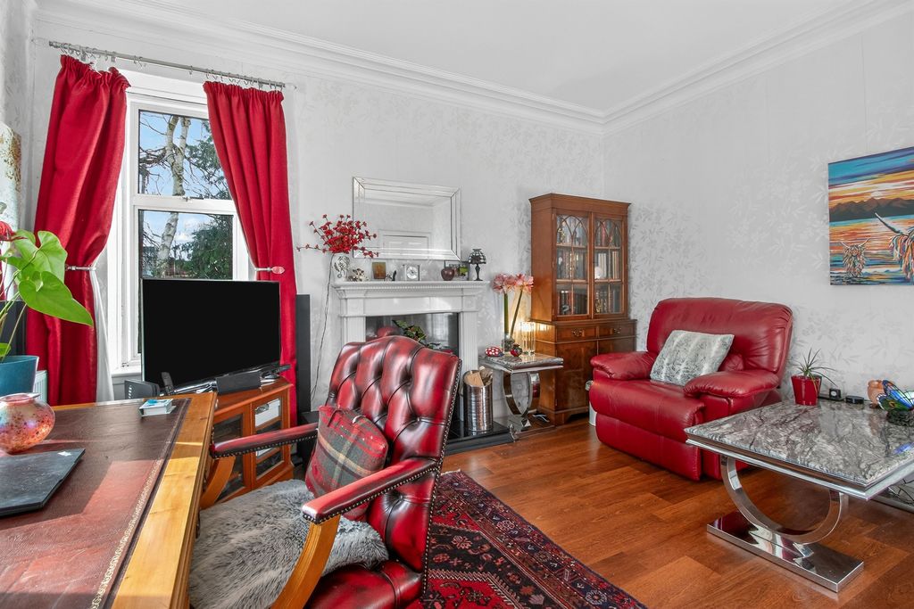 Property photo 3 of 30