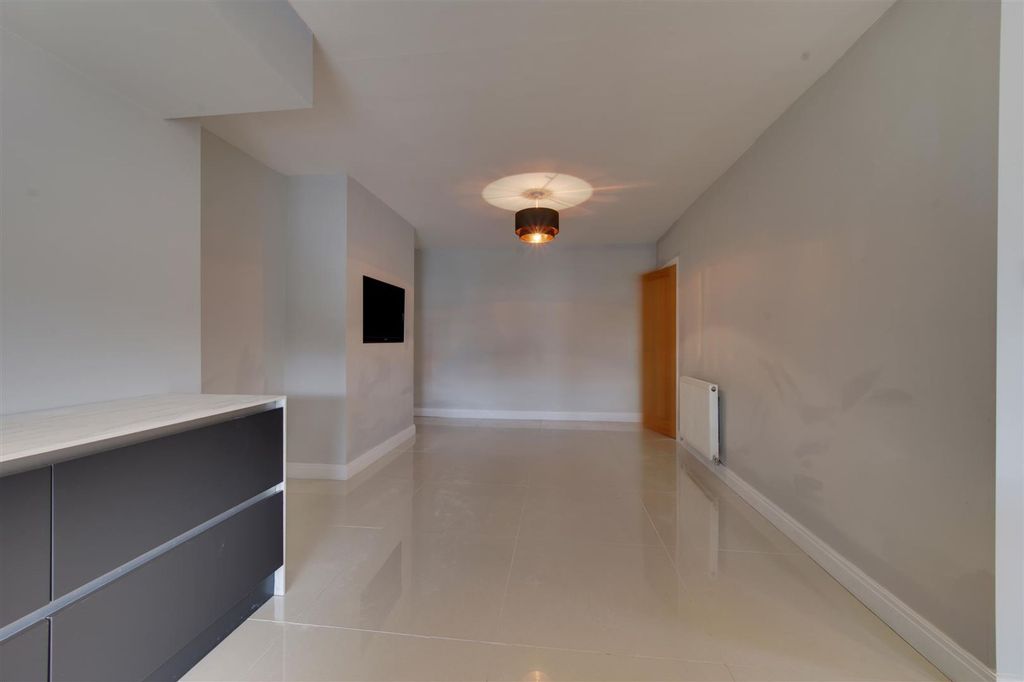 Property photo 3 of 20 Dsc_1902-Dsc_1906.Jpg