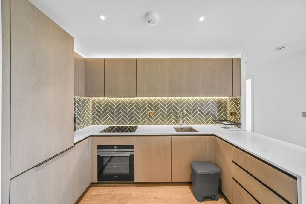 Property photo 2 of 15 Dsc_6106_High