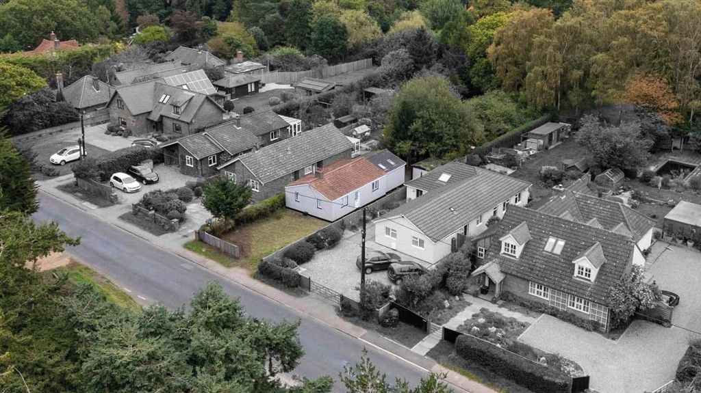 Property photo 3 of 13