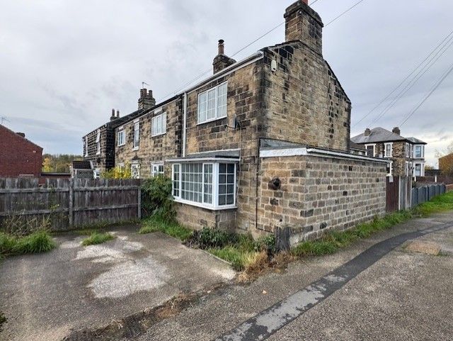 Property photo 2 of 14