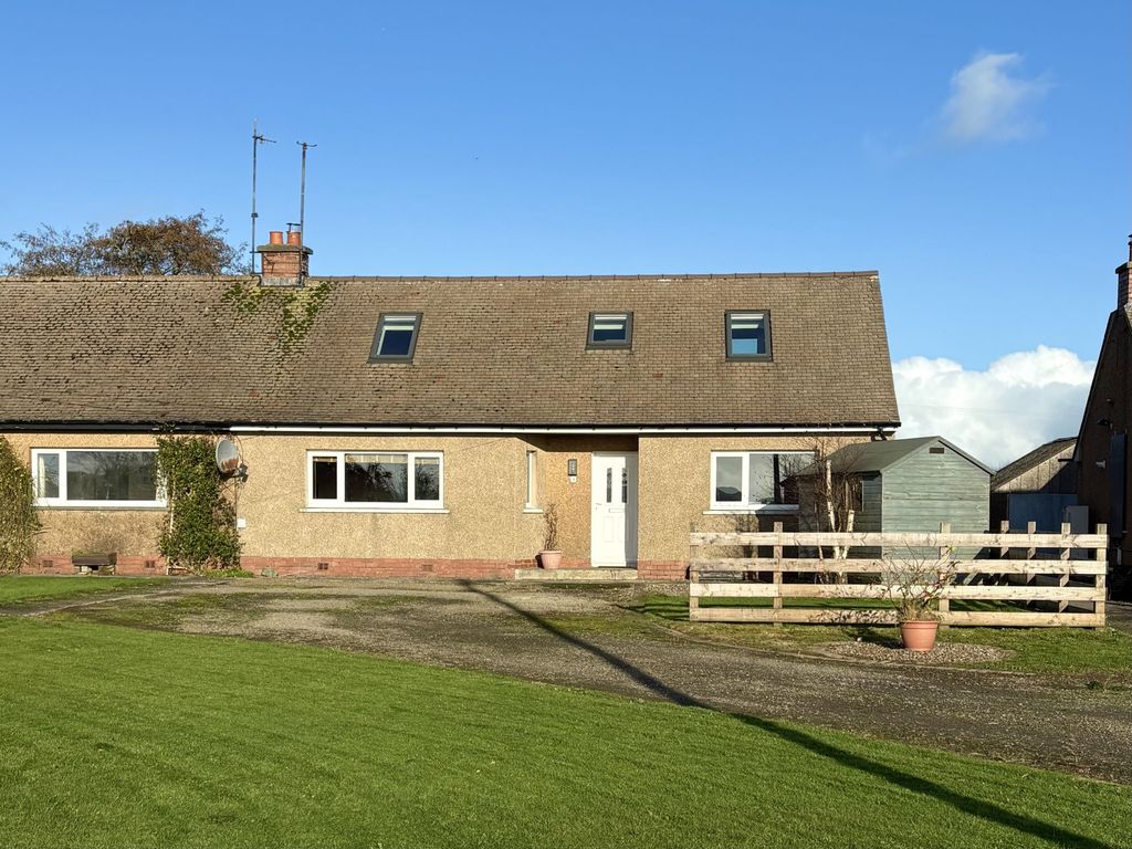 Property photo 2 of 22