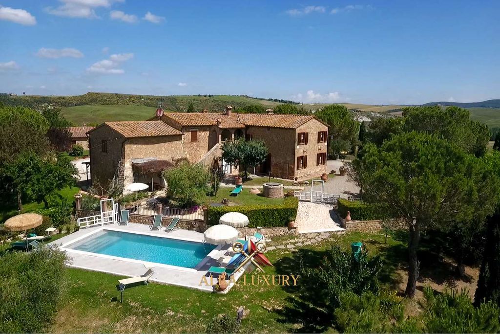 Property photo 3 of 43