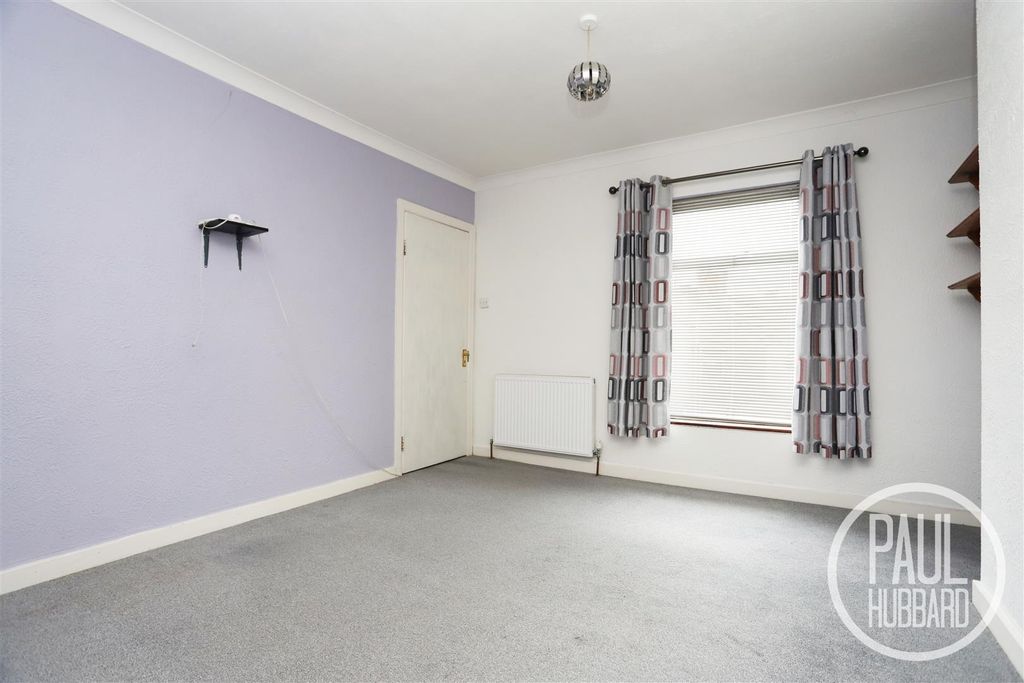 Property photo 1 of 12 Img_8822.Jpg