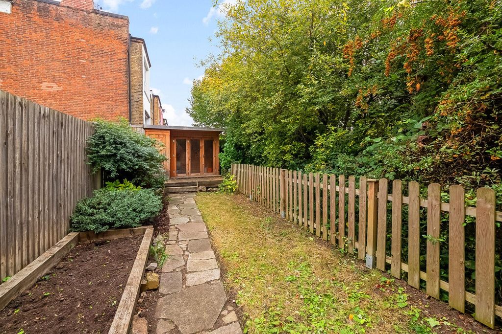 Property photo 2 of 10 Img_8524-1500x1000.Jpg