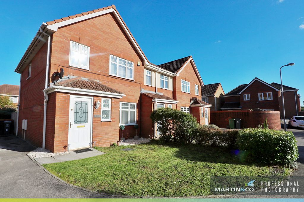 Property photo 1 of 17