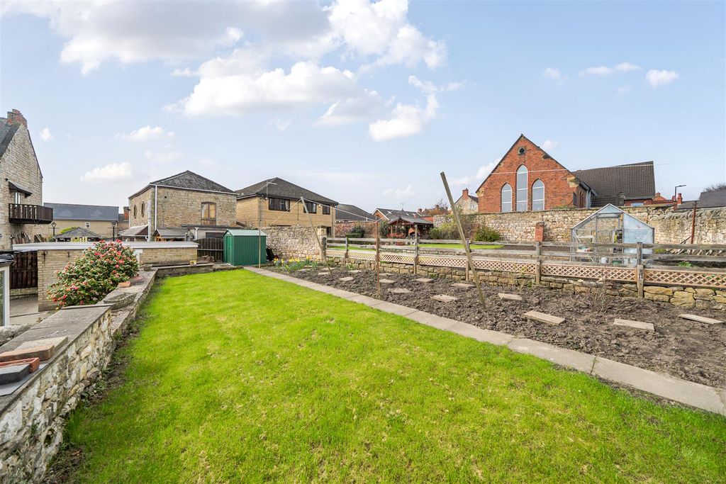 Property photo 3 of 19 1431889-18-69c12451E2Ff9.Jpg