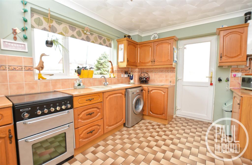 Property photo 2 of 18 Dsc_5472.Jpg