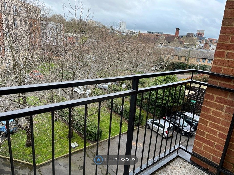 Property photo 2 of 7