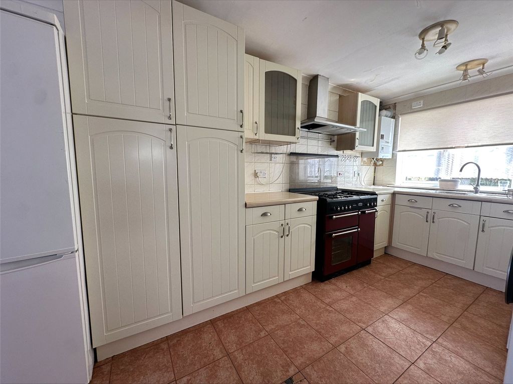 Property photo 3 of 13 Picture No. 13
