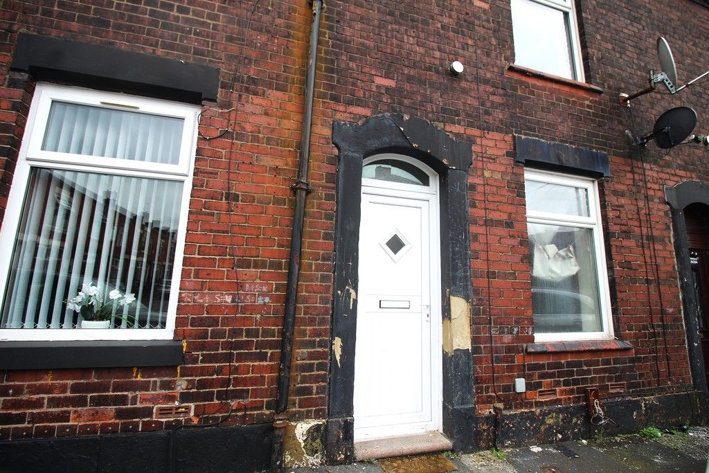 Property photo 2 of 9