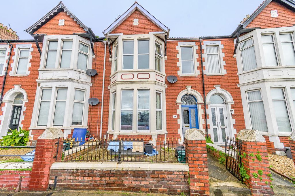 Property photo 1 of 24 Front