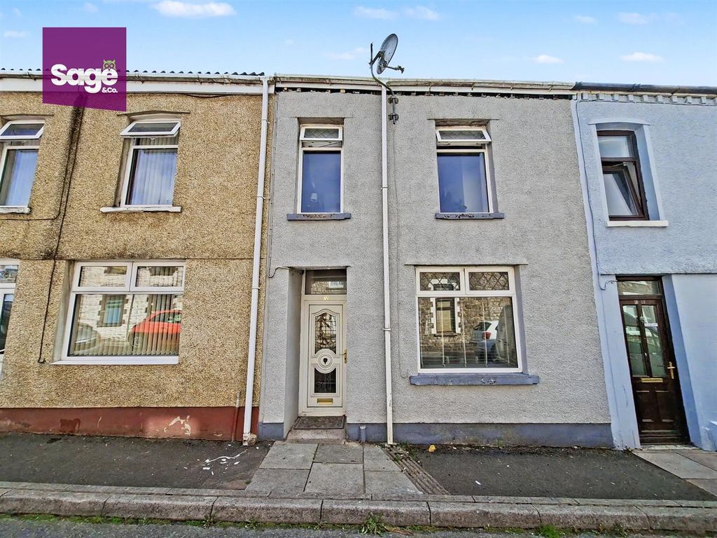 Property photo 1 of 34