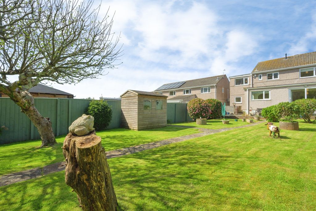 Property photo 3 of 20