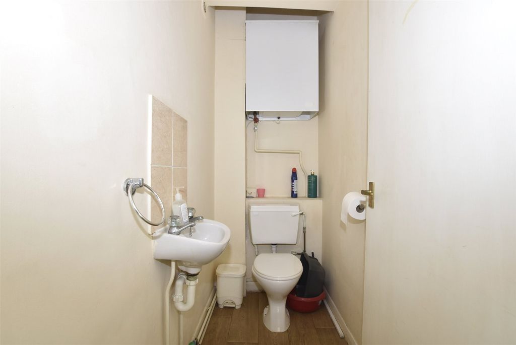 Property photo 3 of 9 W.C