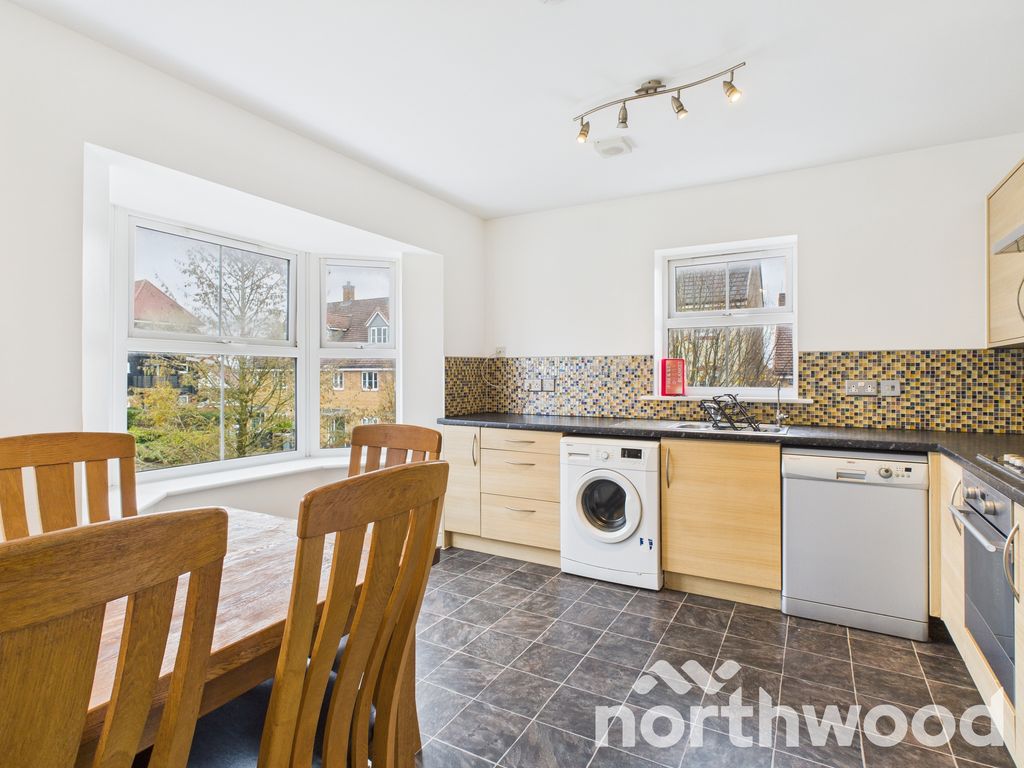 Property photo 3 of 24