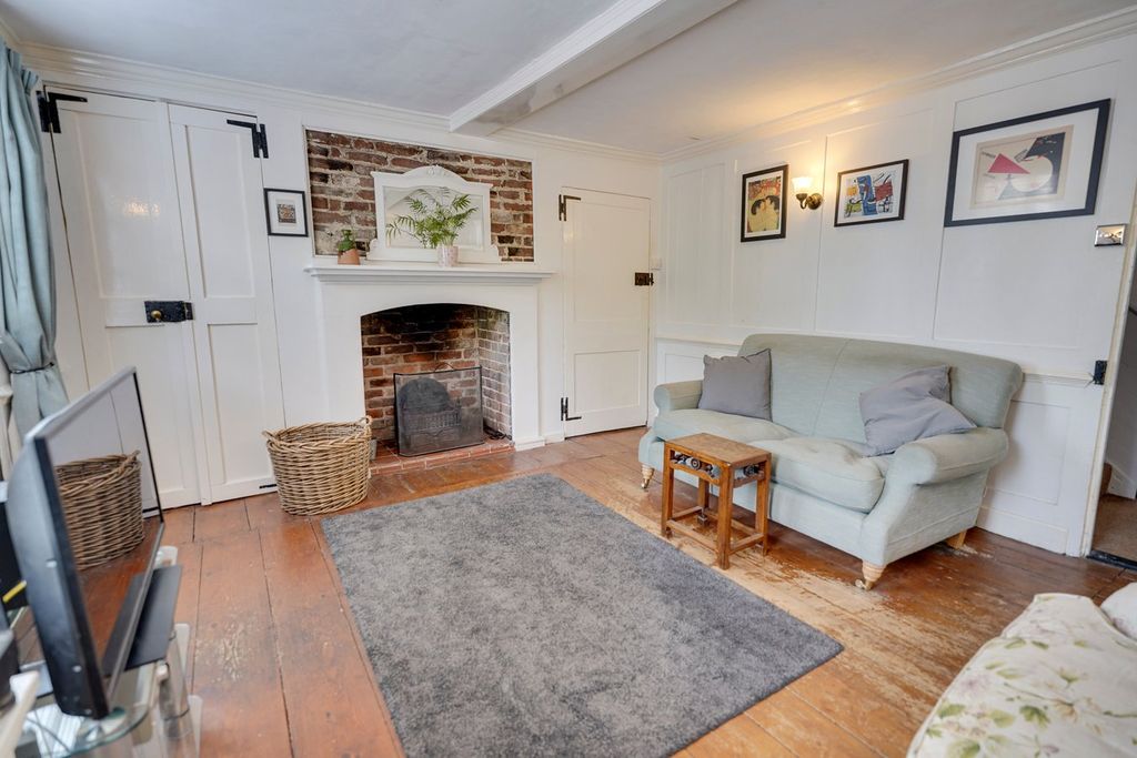 Property photo 2 of 15