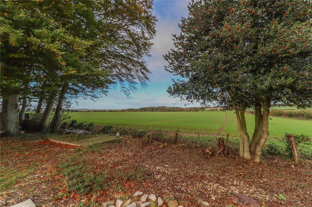 Property photo 3 of 35 Picture No. 40