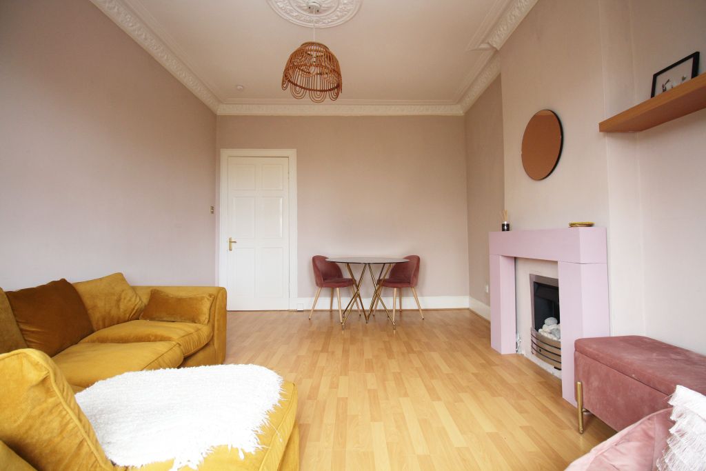 Property photo 3 of 9 Photo 3