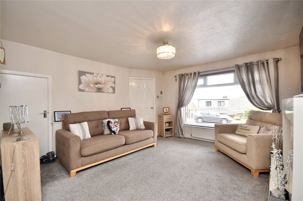 Property photo 3 of 15 Picture No. 28