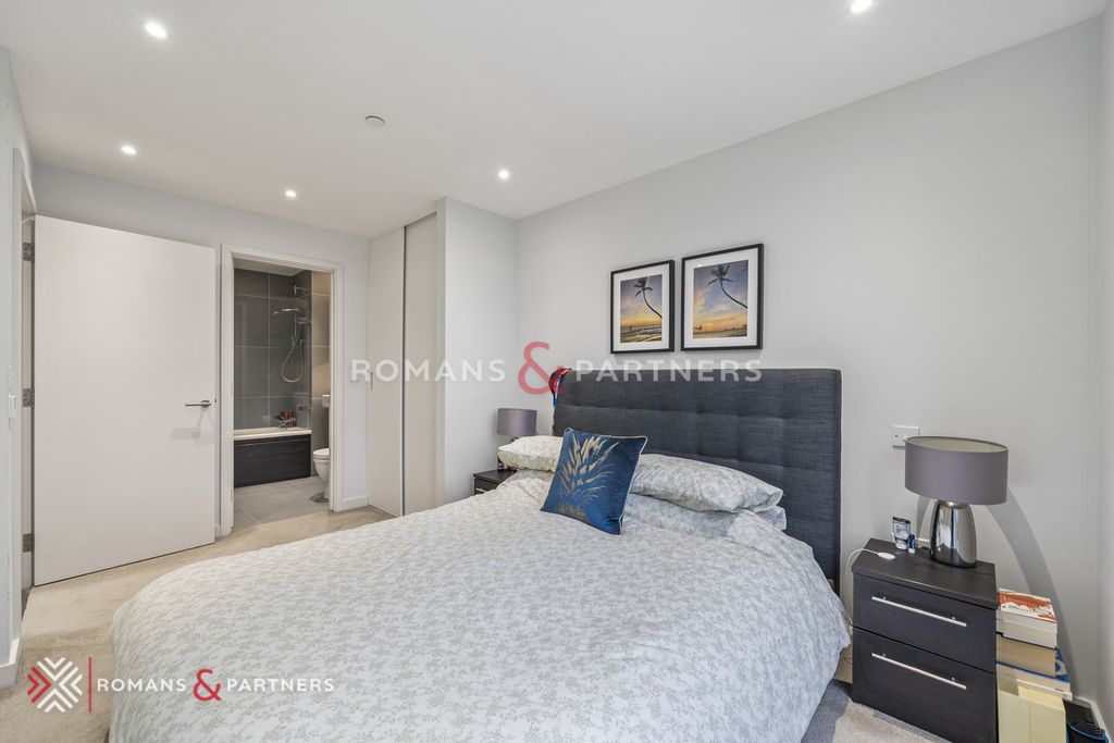 Property photo 2 of 7