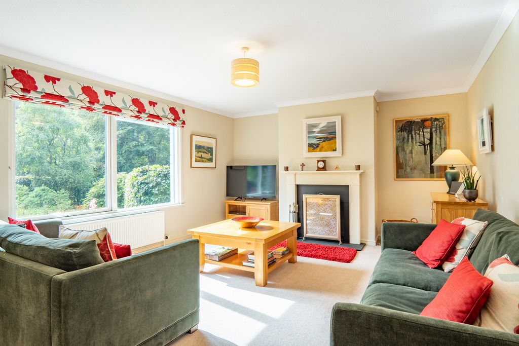 Property photo 2 of 50