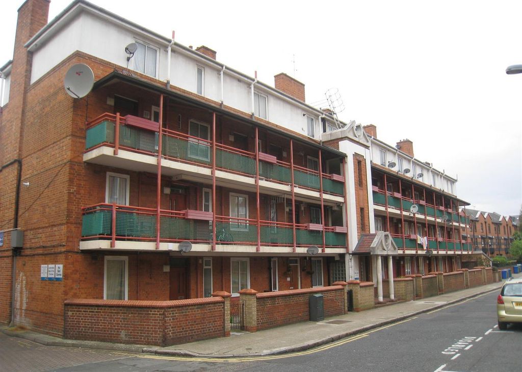 Property photo 1 of 8 Img_0086A (Large).Jpg