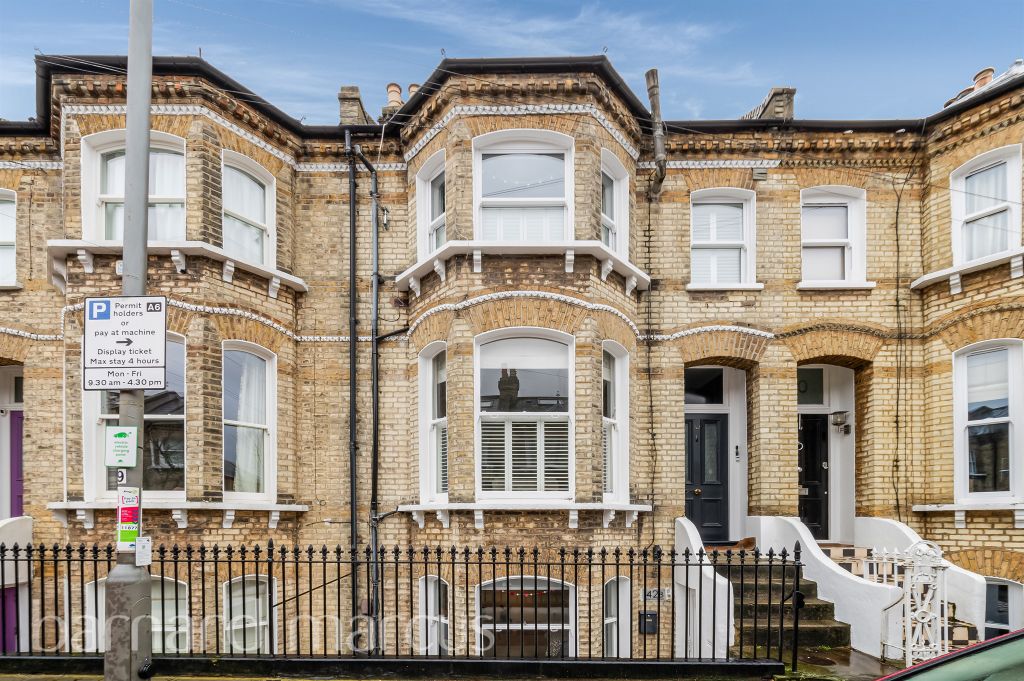 Property photo 1 of 9