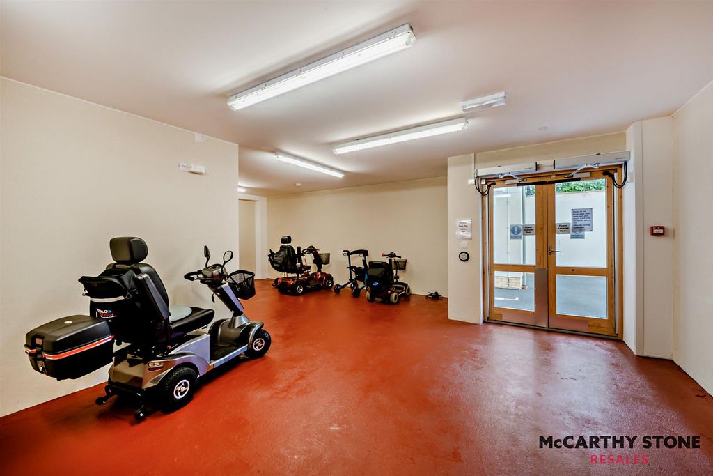Additional image 15 of 1 bed flat for saleStover Court, East Street, Newton Abbot TQ12