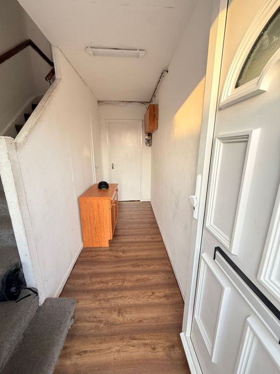 Property photo 3 of 12 Gallery