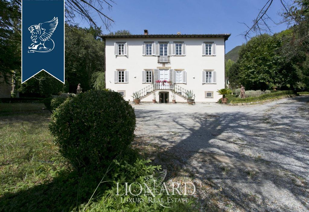 Property photo 1 of 53 Ref. 3352