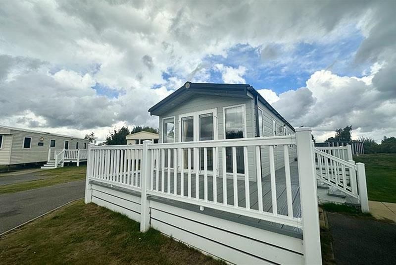 Property photo 1 of 5 Sunseeker Spirit