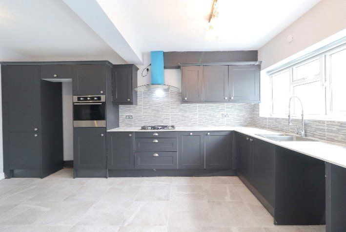 Property photo 3 of 29 Picture No. 30